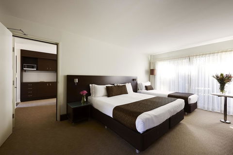 Station Motel - Accommodation Gladstone 9