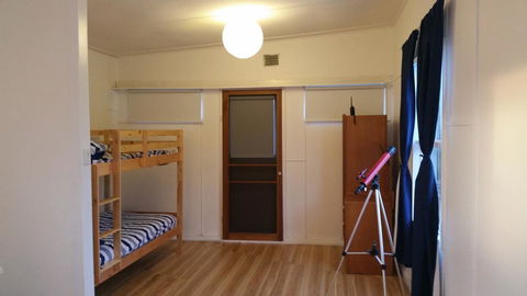The Sandland Shack - Accommodation Gladstone 4