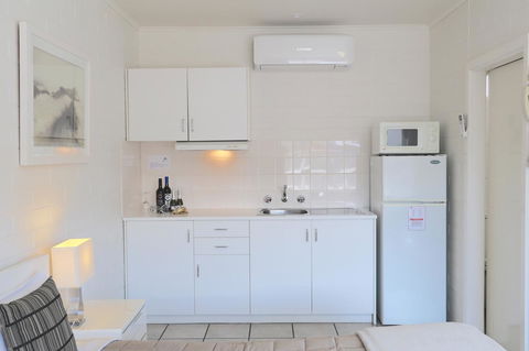 Harbour View Motel - Accommodation Gladstone 30