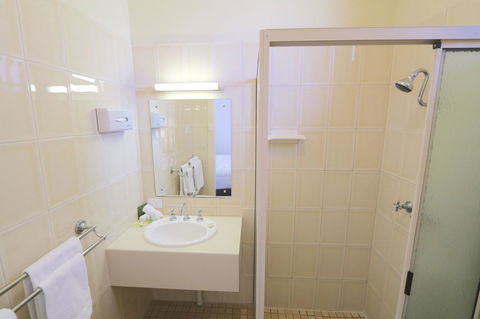 Harbour View Motel - Accommodation Gladstone 42