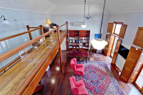 Druids Hall - Accommodation Gladstone 0