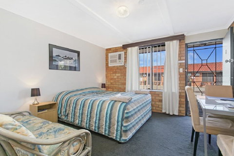The Ocean Crest - Accommodation Gladstone 19
