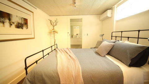 Irongate Studio B&B - Accommodation Gladstone 14