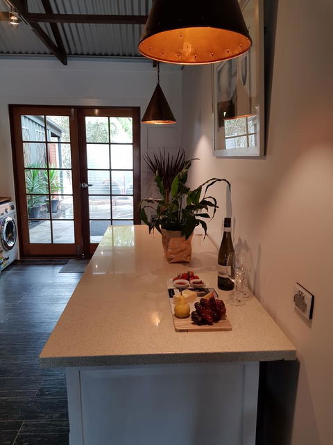 Irongate Studio B&B - Accommodation Gladstone 6