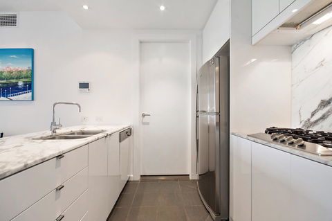 Swainson On Hindmarsh - Accommodation Gladstone 2