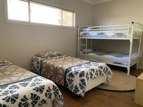 Waterfront On Osprey - Accommodation Gladstone 16