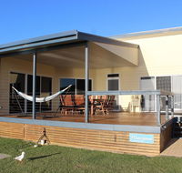 Waterfront on Osprey - Accommodation Gladstone