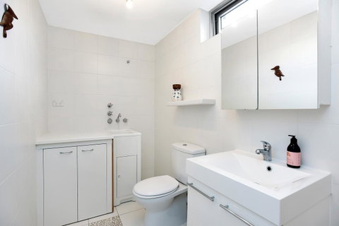 Esplanade Escape - Accommodation Gladstone 4