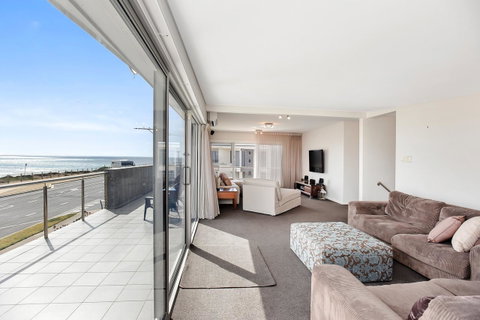 Esplanade Escape - Accommodation Gladstone 28