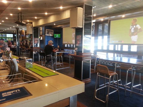 Grand Tasman Hotel - Accommodation Gladstone 6