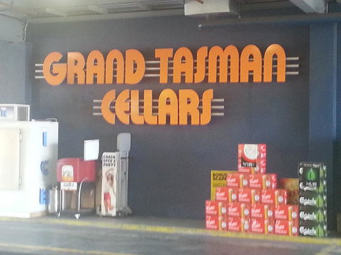 Grand Tasman Hotel - Accommodation Gladstone 29