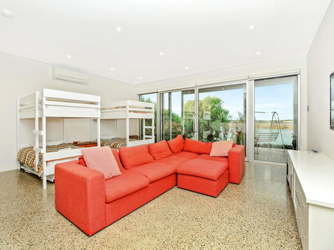 Muse On The Murray - Accommodation Gladstone 34