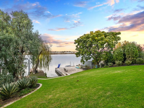 Muse On The Murray - Accommodation Gladstone 11