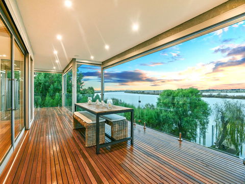 Muse On The Murray - Accommodation Gladstone 15