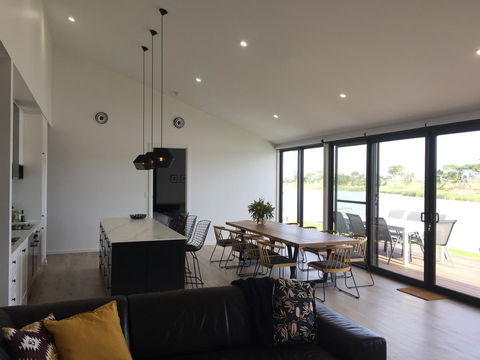Casa Carrera - Accommodation Gladstone 6