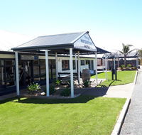 Meningie's Waterfront Motel - Accommodation Gladstone