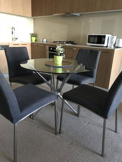 Ther-Rich 2Brm CBD Apartment - Accommodation Gladstone 14