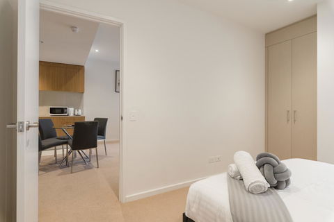 Ther-Rich 2Brm CBD Apartment - Accommodation Gladstone 2