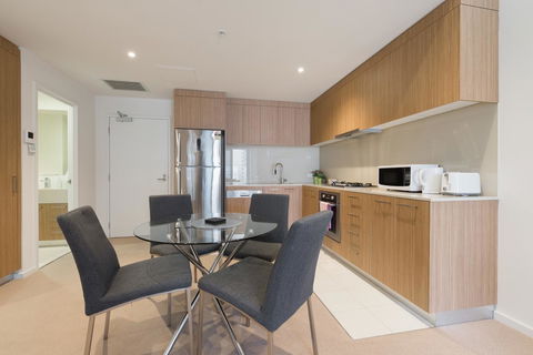 Ther-Rich 2Brm CBD Apartment - Accommodation Gladstone 13