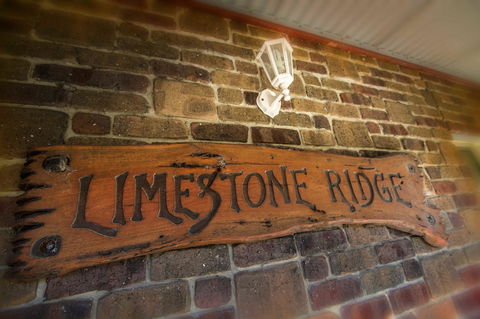 Limestone Ridge - Accommodation Gladstone 19