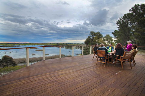 Limestone Ridge - Accommodation Gladstone 18