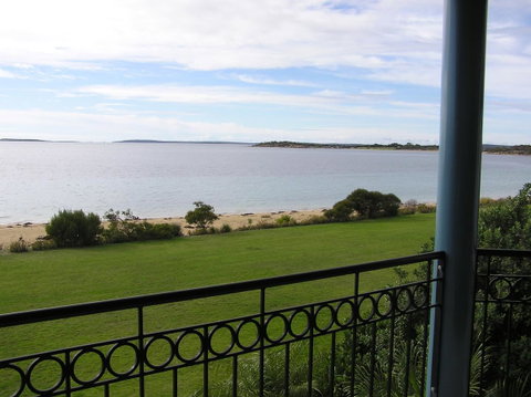 Mariners Cay Apartment - Accommodation Gladstone 6