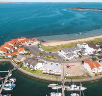 Mariners Cay Apartment - Accommodation Gladstone