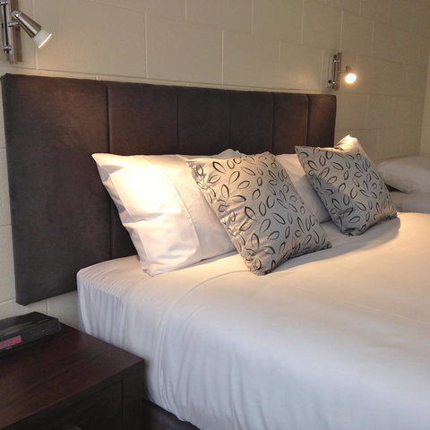 Victor Harbor City Inn - Accommodation Gladstone 29
