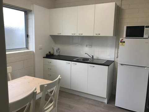 Victor Harbor City Inn - Accommodation Gladstone 10