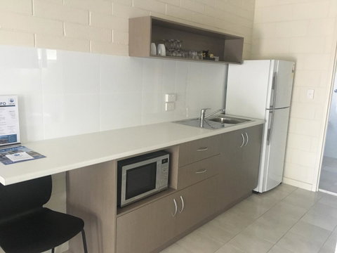 Victor Harbor City Inn - Accommodation Gladstone 11