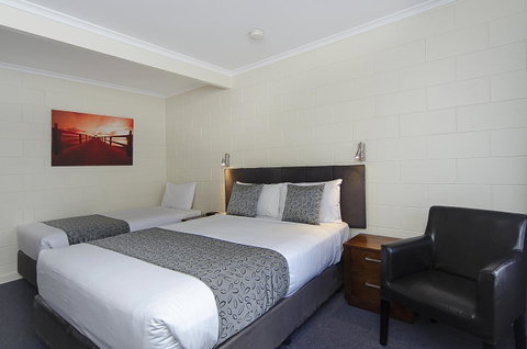 Victor Harbor City Inn - Accommodation Gladstone 32