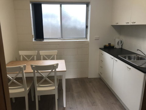 Victor Harbor City Inn - Accommodation Gladstone 9
