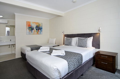 Victor Harbor City Inn - Accommodation Gladstone 15