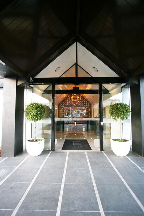 Ellen Hotel - Accommodation Gladstone 0
