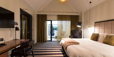 Ellen Hotel - Accommodation Gladstone 16