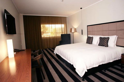 Ellen Hotel - Accommodation Gladstone 7