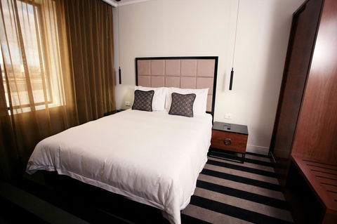 Ellen Hotel - Accommodation Gladstone 26