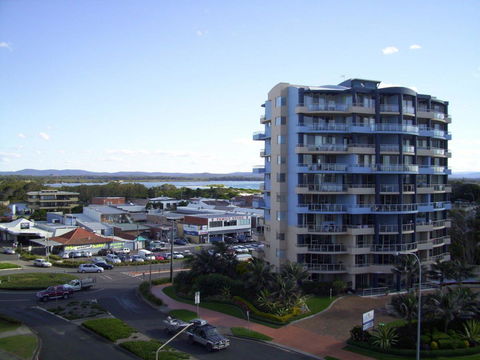 Ebbtide 25 - Accommodation Gladstone 11