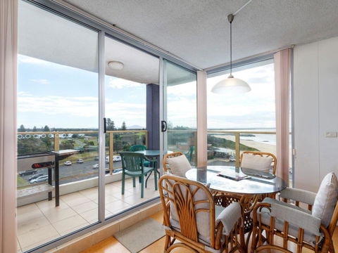 Ebbtide 25 - Accommodation Gladstone 10