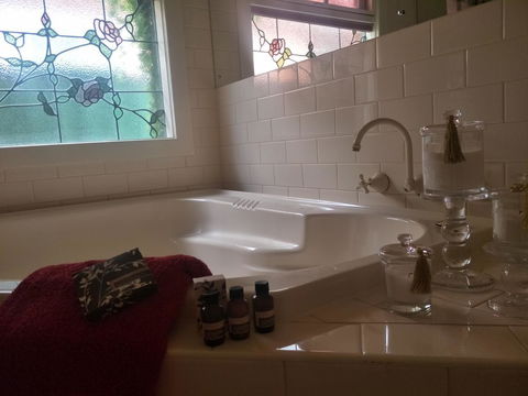 Fernweh Guesthouse - Accommodation Gladstone 6