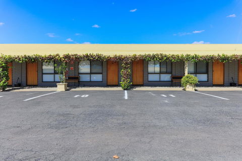 Country Roads Motor Inn Naracoorte - Accommodation Gladstone 29
