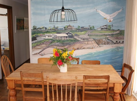 A2@Port Willy - Accommodation Gladstone 6