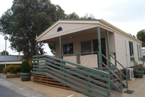 Ardrossan Caravan Park - Accommodation Gladstone 4