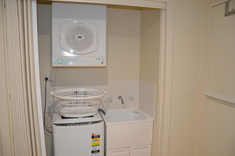 ADELAIDE CENTRAL APARTMENT - 3BR, 2BATH & CARPARK - Accommodation Gladstone 19