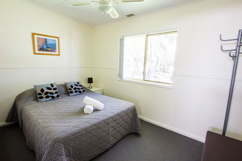 The Retreat Port Stephens - Accommodation Gladstone 8
