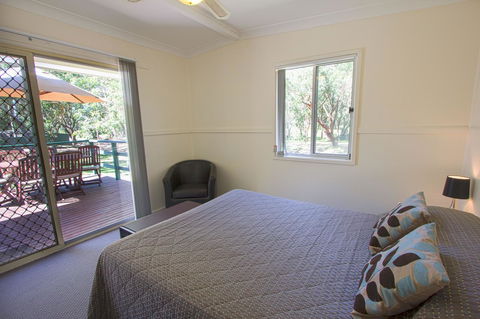 The Retreat Port Stephens - Accommodation Gladstone 11