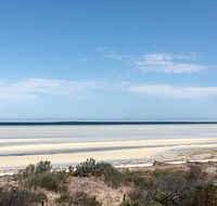 Shangri La Moonta Bay - Accommodation Gladstone