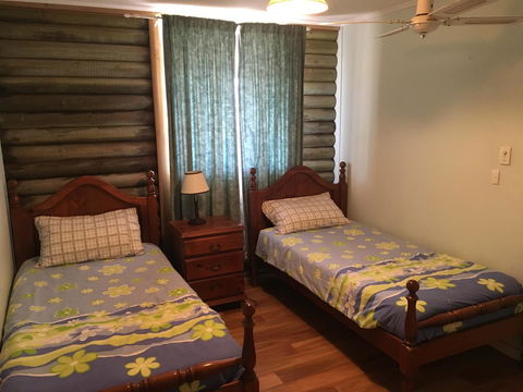 Shangri La Moonta Bay - Accommodation Gladstone 15