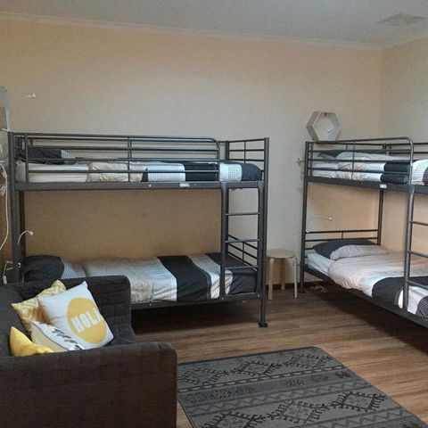 KI Dragonfly Guesthouse - Accommodation Gladstone 28