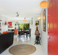 Red Door - Accommodation Gladstone